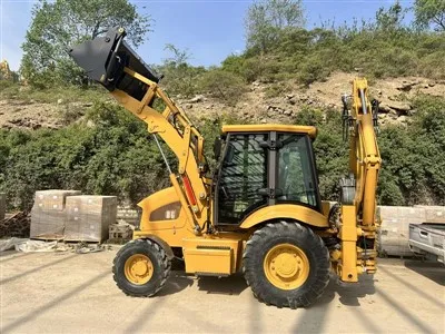 Koparko-ładowarka Nowy model